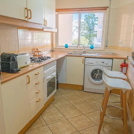 Quinta Da Amoreira By The Pool One