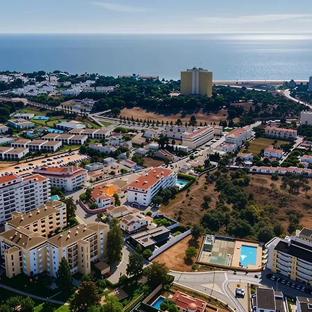 Quinta Da Amoreira By The Pool One